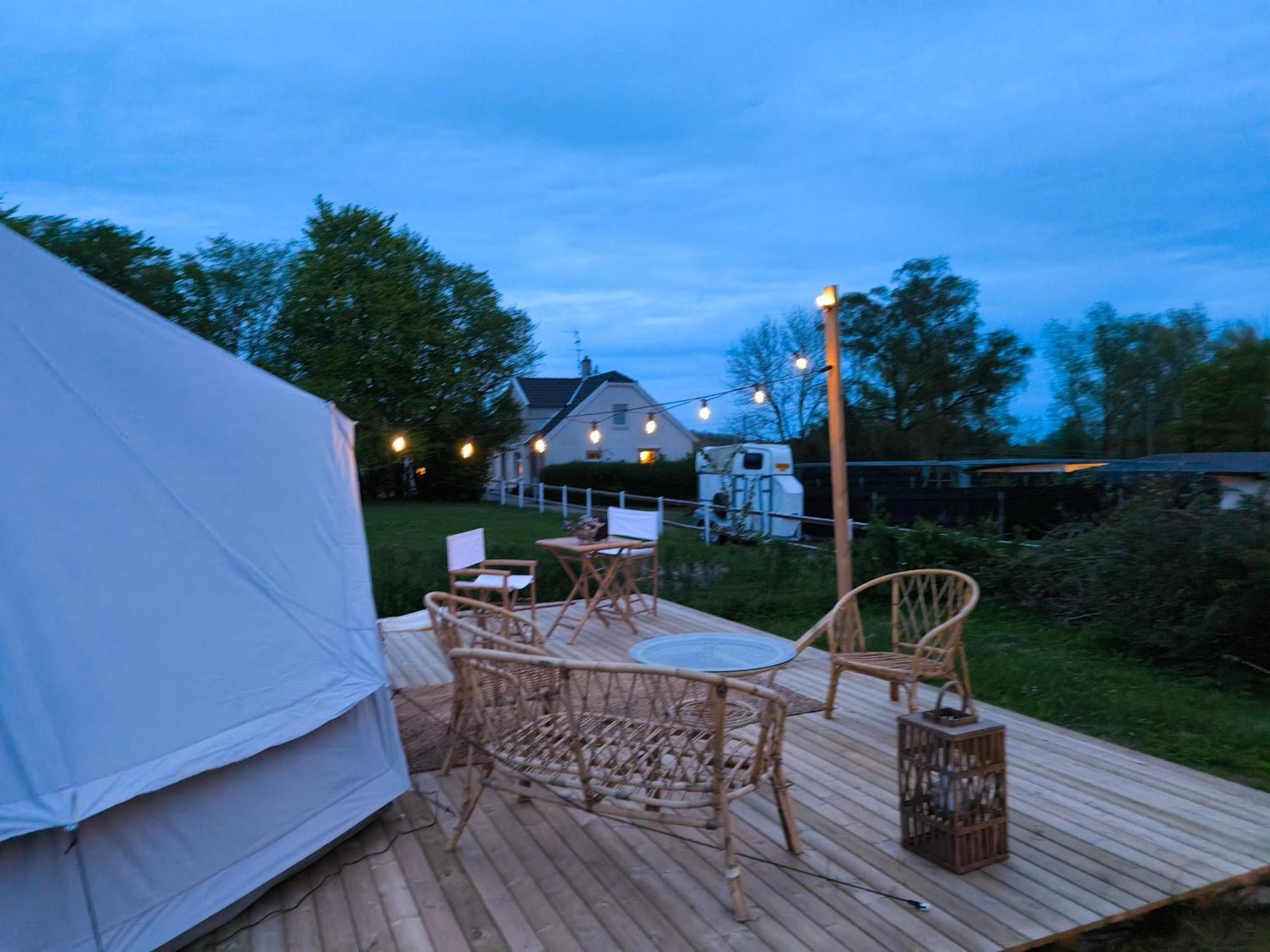 Luxury Tent With Restroom And Shower, Close To The Beach อึสตัด ภายนอก รูปภาพ